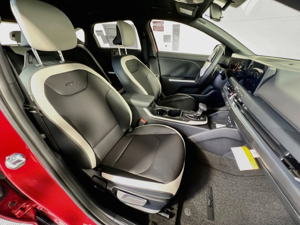 New 2026 Kia K4 GT-Line FWD image 23