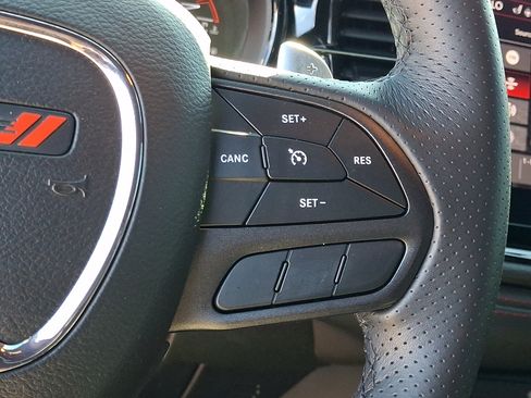 Used 2025 Dodge Durango GT AWD/4WD image 25