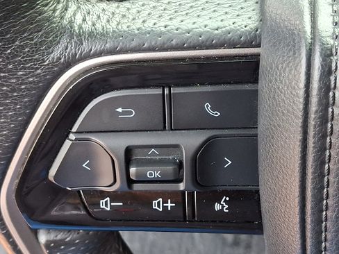 Used 2022 Toyota Tundra SR5 w/ TRD Off-Road Premium Package AWD/4WD image 22