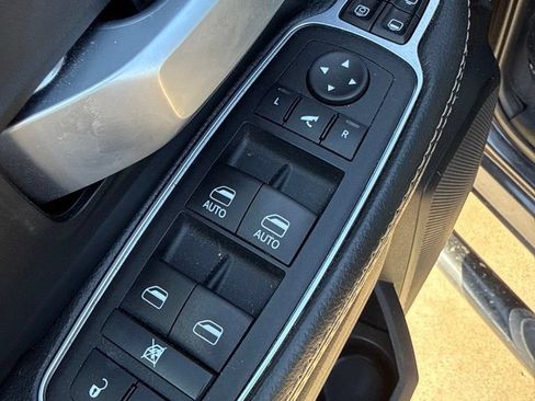 Used 2024 RAM 3500 Big Horn w/ Sport Appearance Package AWD/4WD image 19