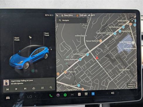 Used 2020 Tesla Model 3 Standard Range image 13