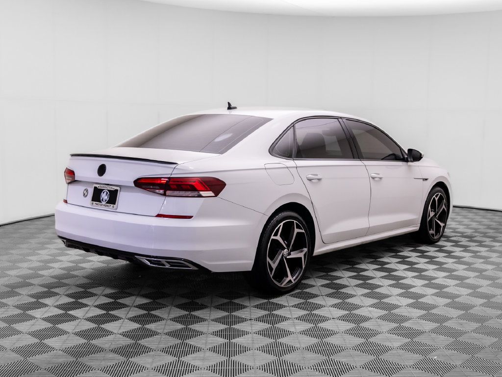Used 2022 Volkswagen Passat 2.0T R-Line FWD image 7