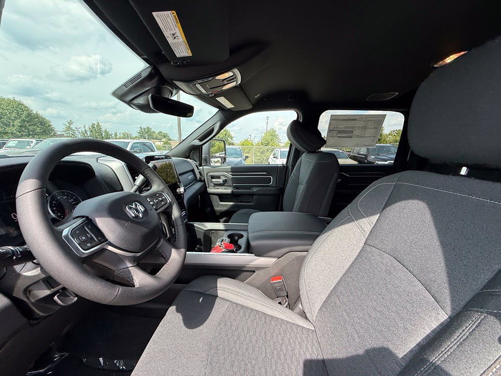New 2027 RAM 2500 Big Horn AWD/4WD image 13