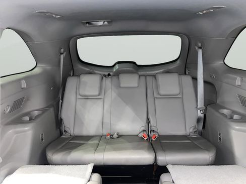 Used 2015 Toyota Highlander Limited Platinum image 11