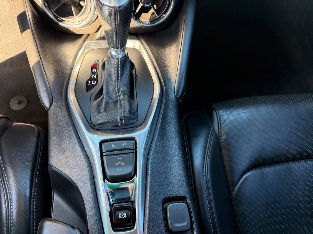 Used 2019 Chevrolet Camaro SS RWD image 31