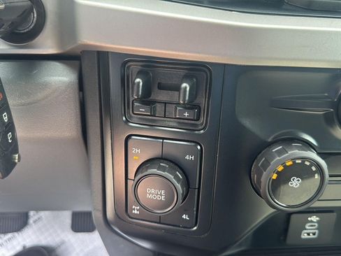 Used 2023 Ford F250 XL AWD/4WD image 22