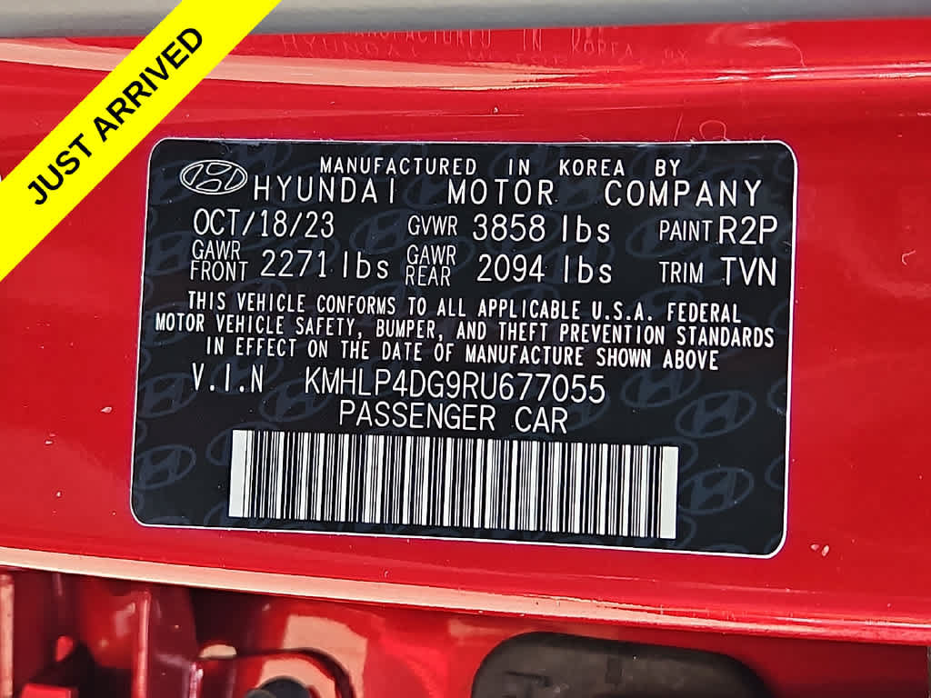 Used 2024 Hyundai Elantra Limited FWD image 29