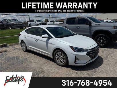 Used 2020 Hyundai Elantra SE w/ Cargo Package (C1)