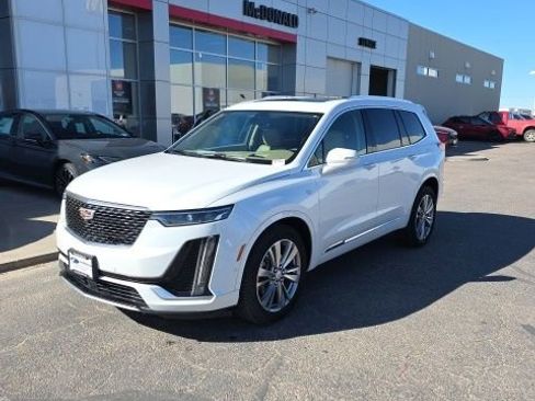 Used 2024 Cadillac XT6 Premium Luxury w/ Platinum Package image 1