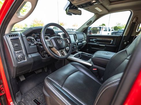 Used 2016 RAM 1500 Laramie w/ Convenience Group AWD/4WD image 17