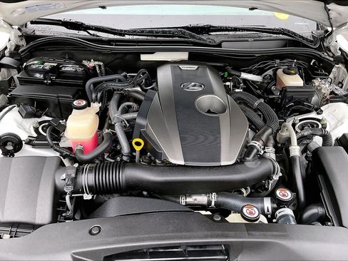 Used 2016 Lexus IS 200t w/ F Sport Package RWD image 32