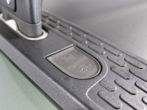 Used 2022 Rivian R1T Adventure AWD/4WD image 55