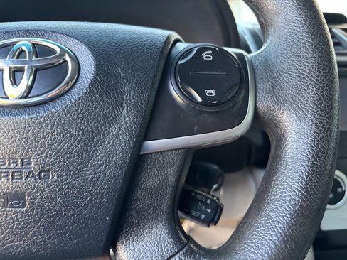 Used 2013 Toyota Camry LE image 34