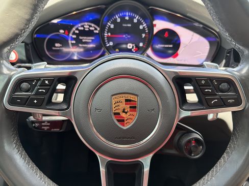 Used 2020 Porsche Cayenne AWD/4WD image 9