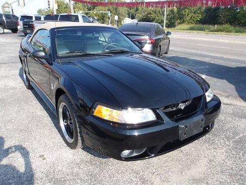 Used 1999 Ford Mustang Cobra RWD image 2