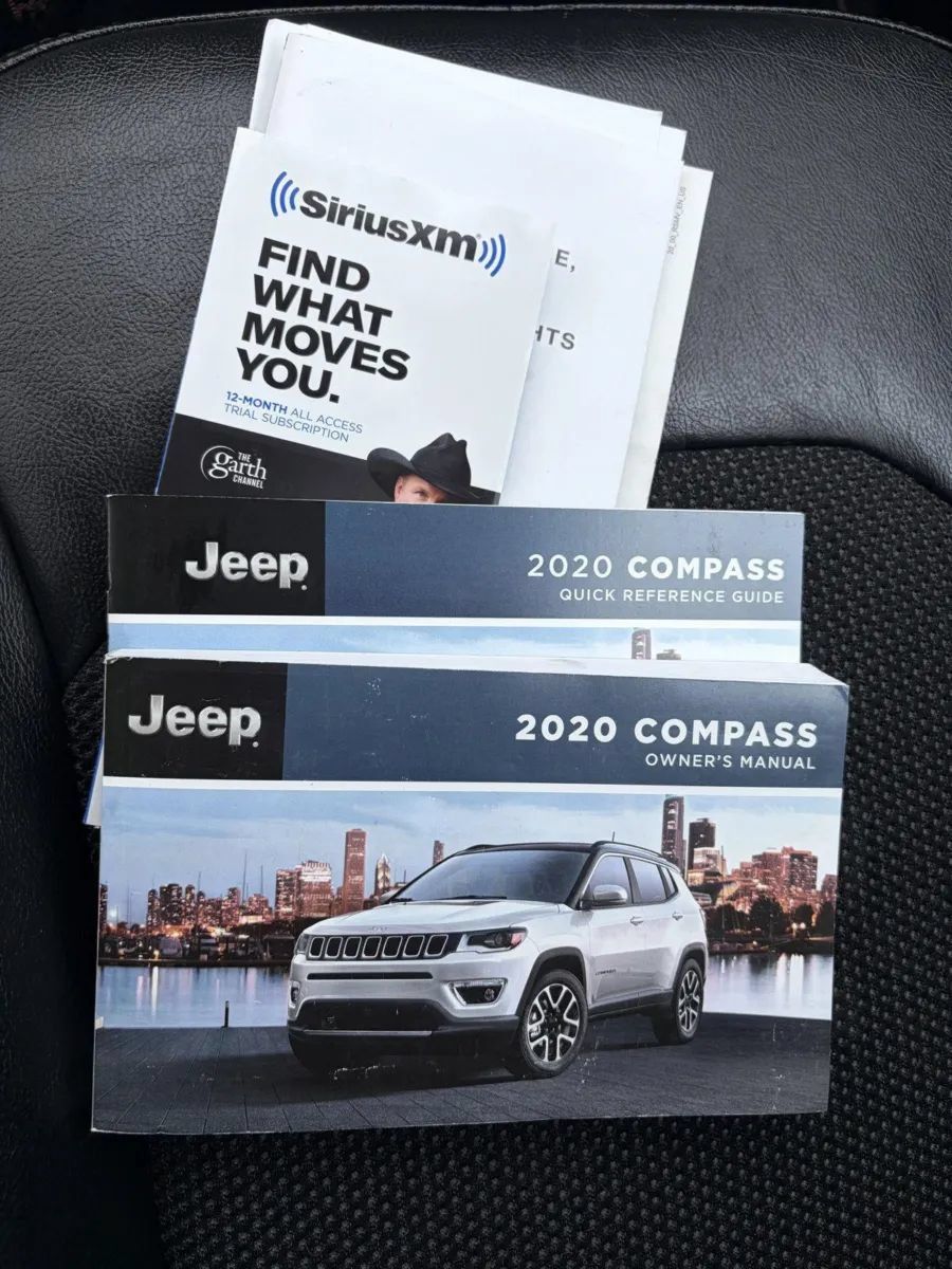 Used 2020 Jeep Compass Trailhawk w/ Cold Weather Group AWD/4WD image 22