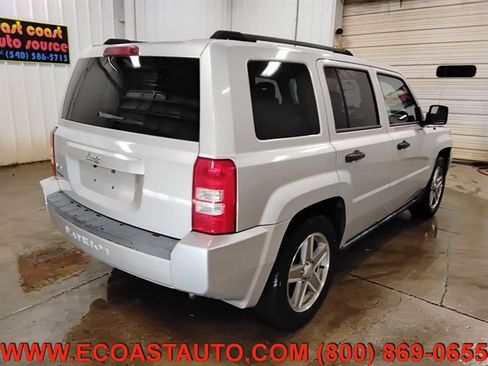 Used 2008 Jeep Patriot Sport image 3