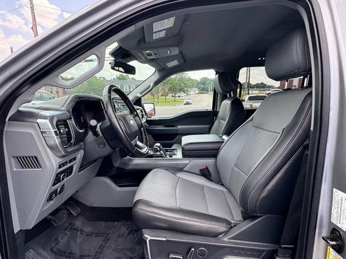 Used 2021 Ford F150 Lariat w/ Equipment Group 502A High AWD/4WD image 19