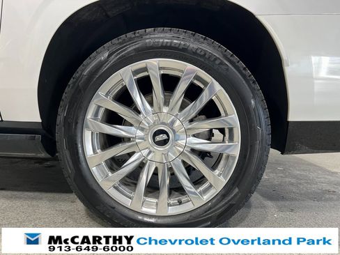 Used 2023 Cadillac Escalade ESV Premium Luxury w/ Performance Package image 38