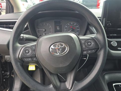 Used 2024 Toyota Corolla LE image 33