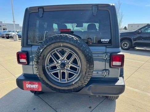 Certified 2024 Jeep Wrangler Sport S image 6