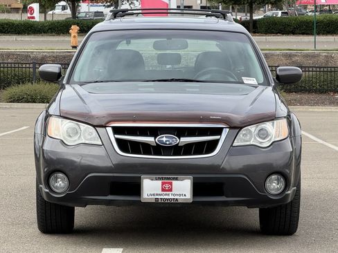 Used 2008 Subaru Outback 2.5i Limited AWD/4WD image 9
