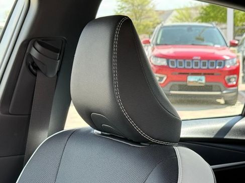 Used 2026 Toyota Camry SE w/ Convenience Package image 14