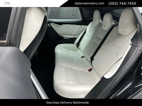 Used 2020 Tesla Model S Performance image 21