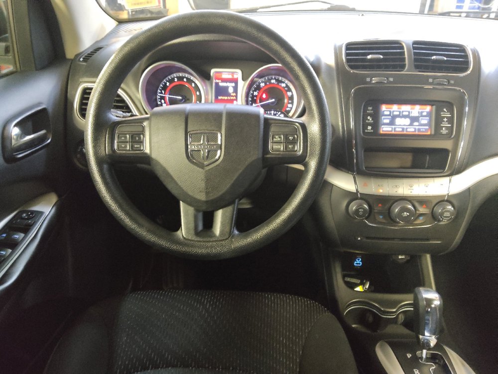 Used 2020 Dodge Journey SE w/ Blacktop Package FWD image 22