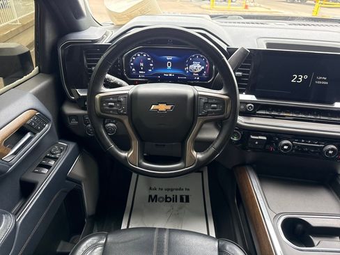 Used 2024 Chevrolet Silverado 2500 High Country w/ Technology Package image 13