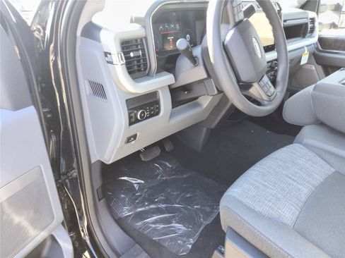 New 2026 Ford F350 XLT w/ XLT Premium Package AWD/4WD image 14