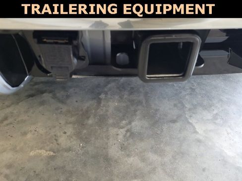 New 2026 GMC Acadia Denali w/ Super Cruise Package image 9