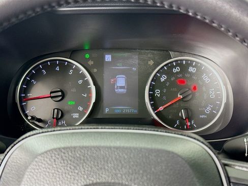 Certified 2022 Toyota RAV4 XLE Premium AWD/4WD image 14