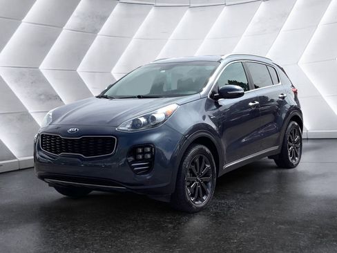 Used 2019 Kia Sportage EX w/ EX Sport Appearance Package AWD/4WD image 3