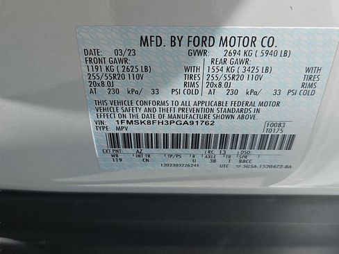 Used 2023 Ford Explorer Limited w/ Limited Technology Package AWD/4WD image 14