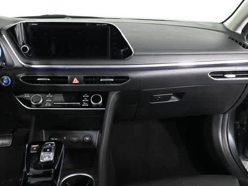 Used 2023 Hyundai Sonata Limited image 16