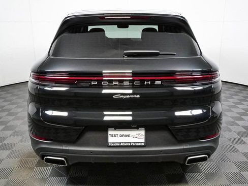 New 2026 Porsche Cayenne AWD/4WD image 32