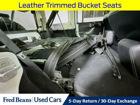 Used 2016 Jeep Wrangler Unlimited Rubicon image 28