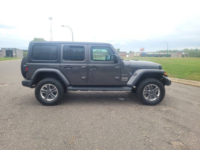 Used 2019 Jeep Wrangler Unlimited Sahara AWD/4WD image 7