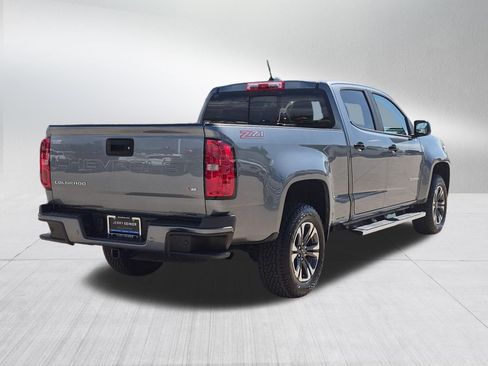 Used 2022 Chevrolet Colorado Z71 AWD/4WD image 5
