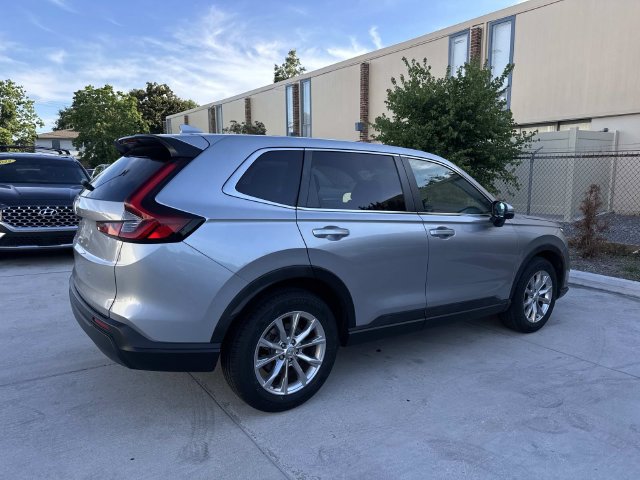 Used 2024 Honda CR-V EX image 7