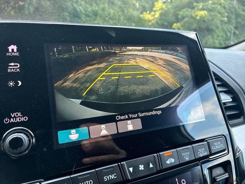 Used 2019 Honda Odyssey EX-L image 26