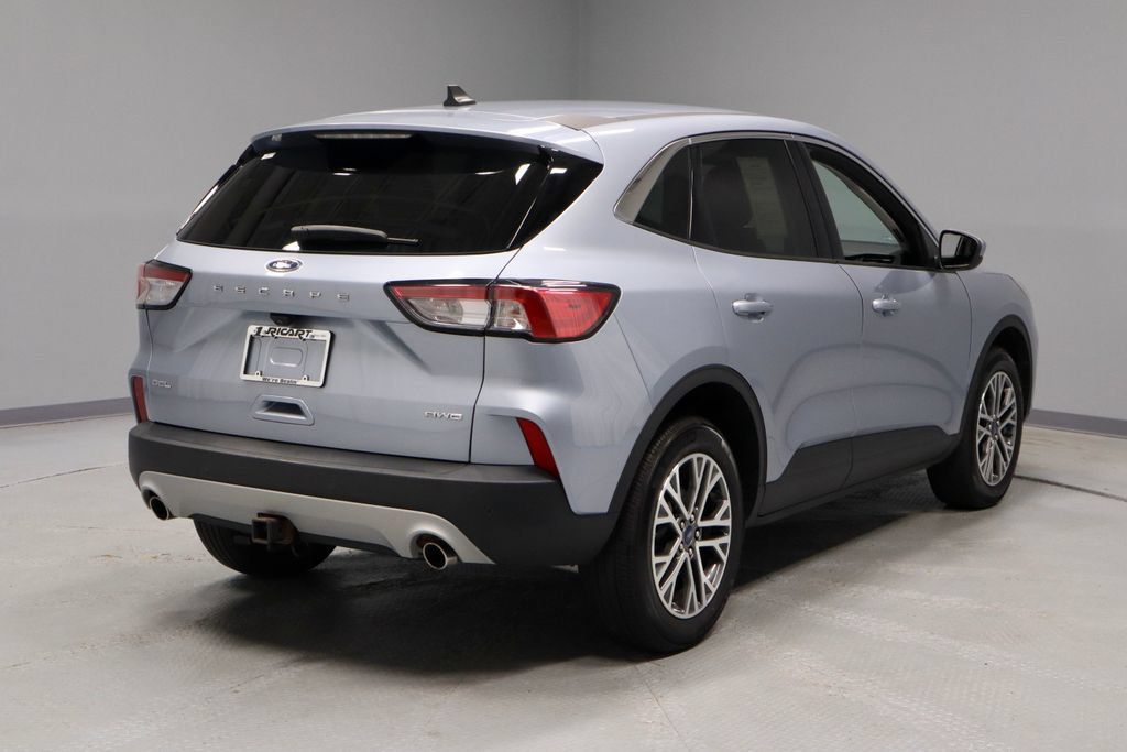 Certified 2022 Ford Escape SEL w/ Class II Trailer Tow Package AWD/4WD image 11