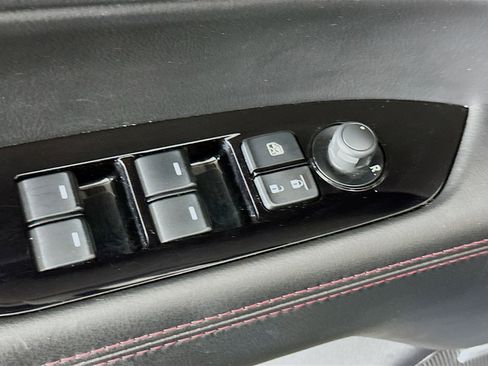 Used 2024 MAZDA CX-5 Carbon Edition image 15