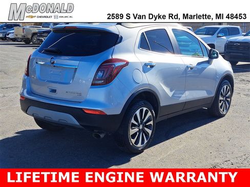 Used 2022 Buick Encore Preferred w/ Safety Package image 4