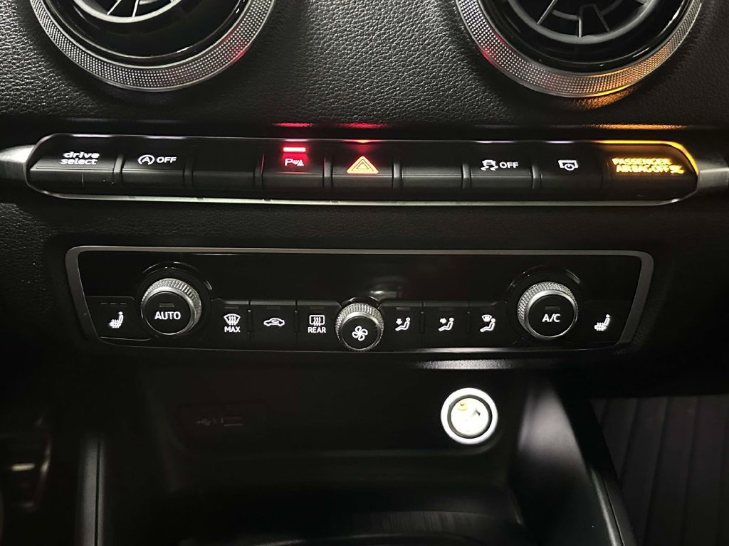 Used 2020 Audi S3 Premium Plus w/ Premium Plus Package AWD/4WD image 27