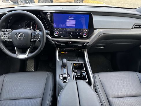 Used 2025 Lexus TX 350 AWD image 16