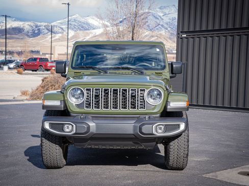 Used 2024 Jeep Wrangler Sahara image 2