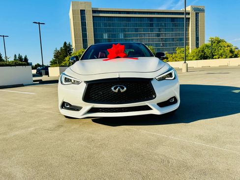 Used 2021 INFINITI Q60 Red Sport 400 image 3