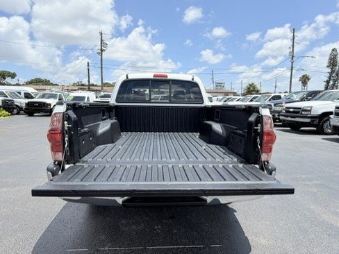 Used 2006 Toyota Tacoma 2WD Access Cab w/ SR5 Pkg #2 image 8